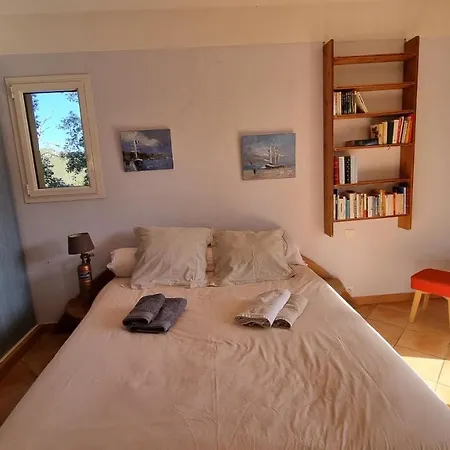 De 250 M2 Plein Sud, Vue Mer, à Marina Di Fiori