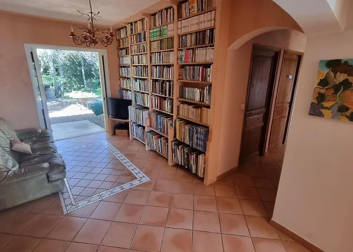 Casa Soprana - De Indépendant Avec Piscine Et Jardin Privés - Independant Of With Private Pool&garden Сasa de vacaciones *