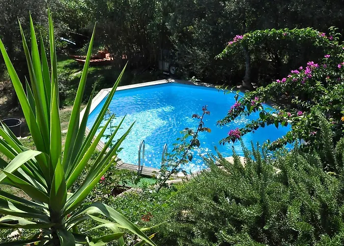 Casa Soprana - De Indépendant Avec Piscine Et Jardin Privés - Independant Of With Private Pool&garden Сasa de vacaciones