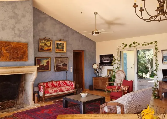 Сasa de vacaciones Casa Soprana - De Indépendant Avec Piscine Et Jardin Privés - Independant Of With Private Pool&garden *